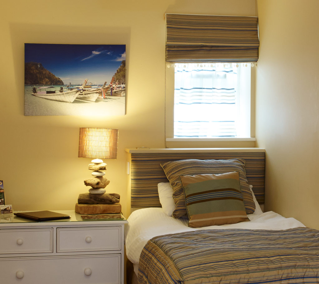 Beach Style Room